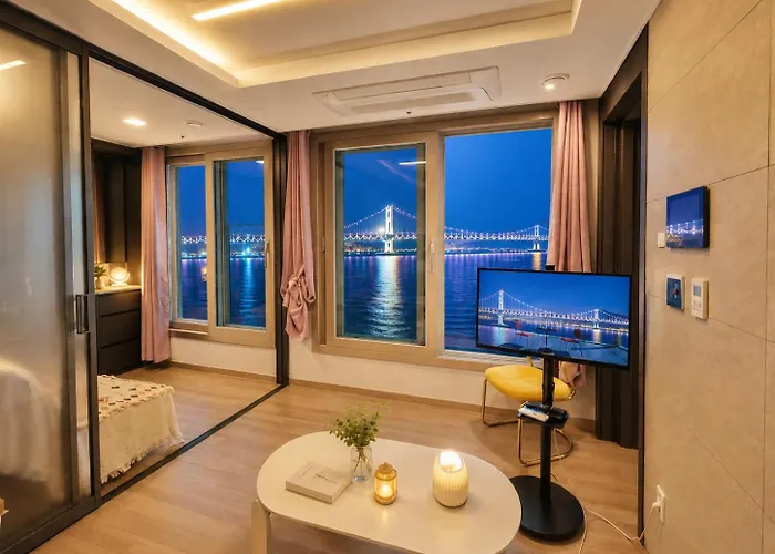 Crystal Ocean House 무료주차