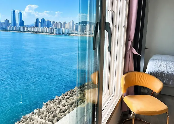 Crystal Ocean House 무료주차 Appartement *