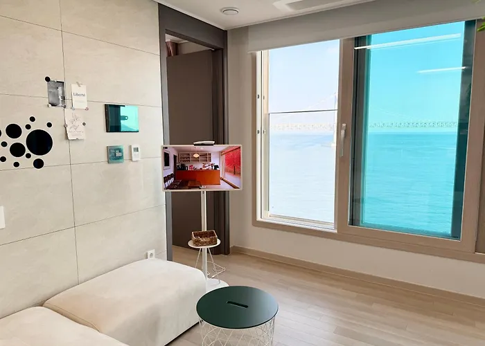Appartement Crystal Ocean House 무료주차